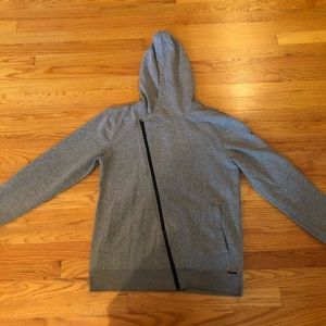 On the Byas Diagonal Zip Up